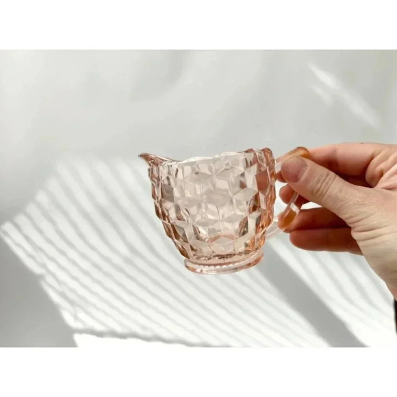 Vintage Jeannette Depression Glass Optic set of 2 Coffee | tea | creamer cups - Picture 4 of 10